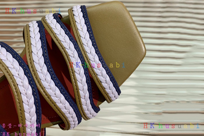 NEW 로로피아나 샌들 신상 L 6250104