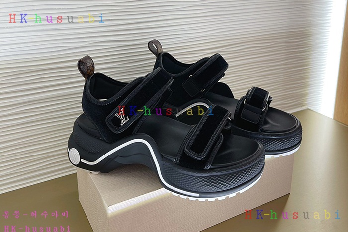 NEW 루이비통 샌들 신상 LV 938804