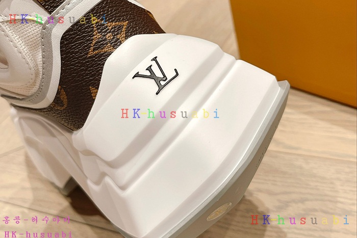 NEW 루이비통 신발 신상 LV 9362503