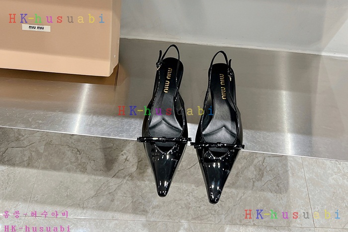 NEW 미우미우 신발 신상 MU 525814