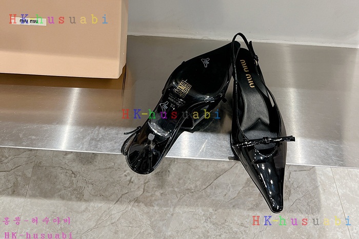 NEW 미우미우 신발 신상 MU 525814