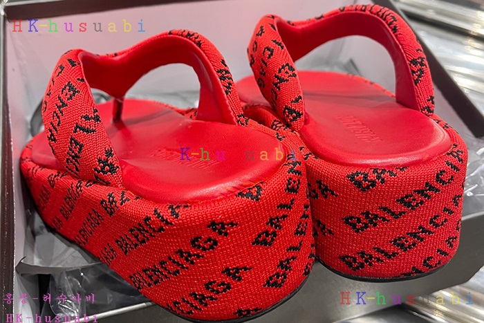 NEW 발렌시아가 신발 신상 B 246608