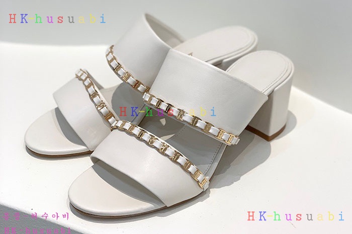 NEW 페라가모 샌들 신상 F 5827012