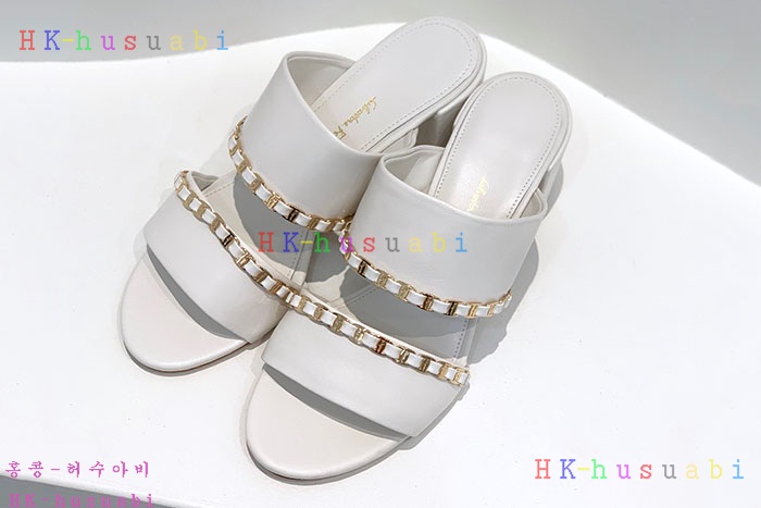NEW 페라가모 샌들 신상 F 5827012
