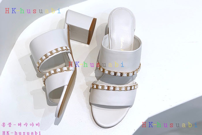 NEW 페라가모 샌들 신상 F 5827012