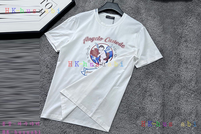NEW 돌체앤가바나 반팔티 신상 DG 768006
