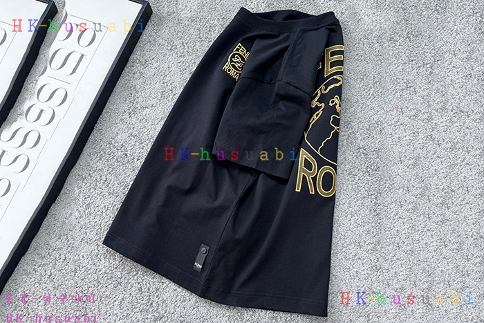NEW 펜디 반팔티 신상 FD 865204