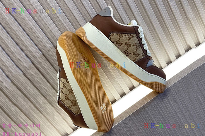 NEW 구찌 스니커즈 신상 GU 724020