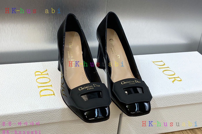 NEW 디올 신발 신상 DR 720010