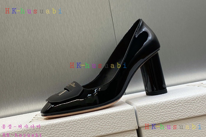 NEW 디올 신발 신상 DR 720010