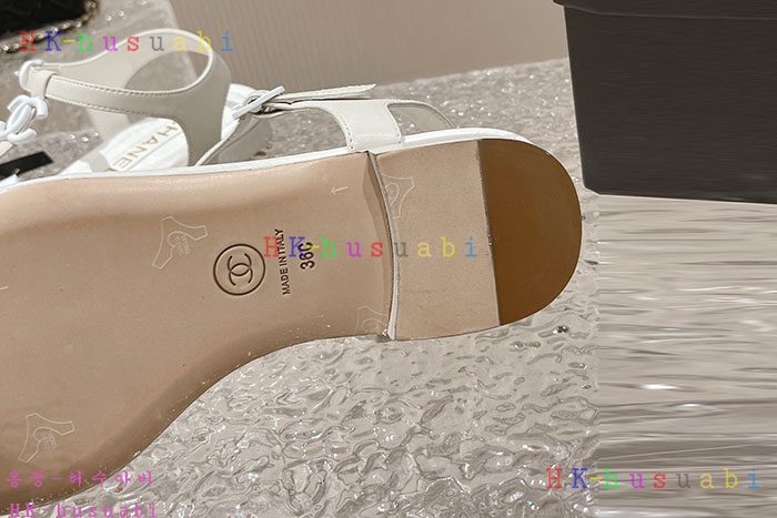 NEW 샤넬 샌들 신상 C 558201