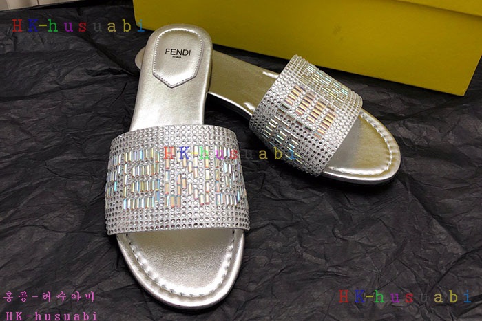 NEW 펜디 신발 신상 FD  952500