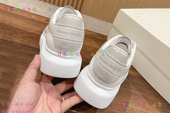 NEW 알렉산더맥퀸 신발 신상 MQ 689915