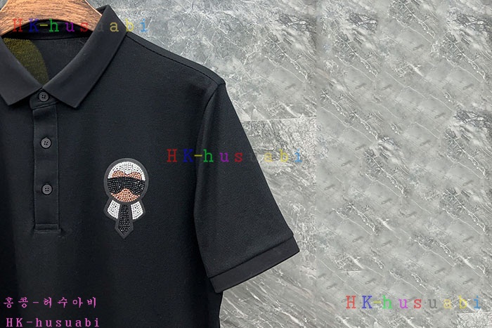 NEW 펜디 반팔티 신상 FD 956602