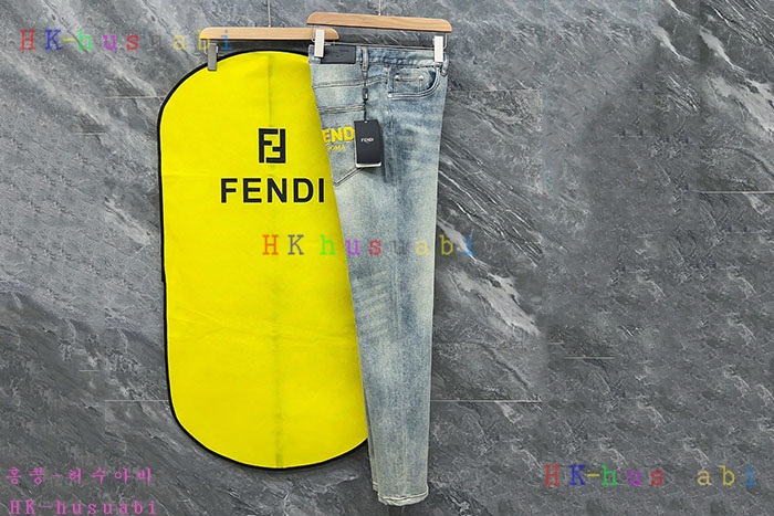 NEW 펜디 바지 신상 FD 956609