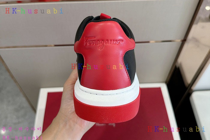 NEW 페라가모 신발 신상 F 988221