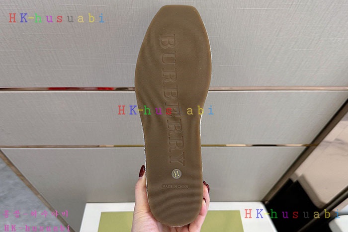 NEW 버버리 신발 신상 BB  324020