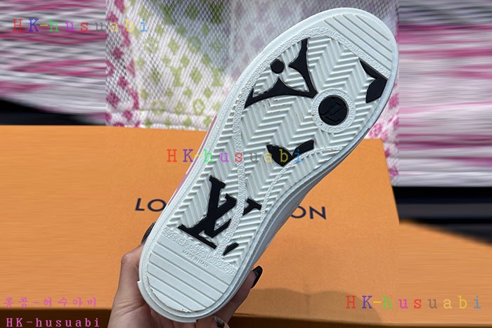 NEW 루이비통 스니커즈 신상 LV 968121
