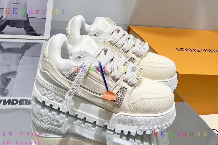 NEW 루이비통 스니커즈 신상 LV 968018