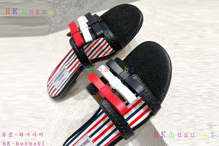 NEW 톰브라운 샌들 신상 TB 424800