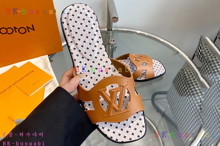 NEW 루이비통 샌들 신상 LV 966529