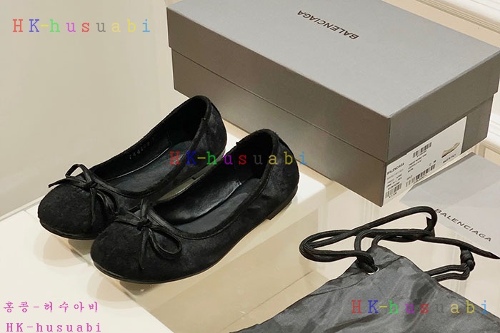 NEW 발렌시아가 신발 신상 B 958247