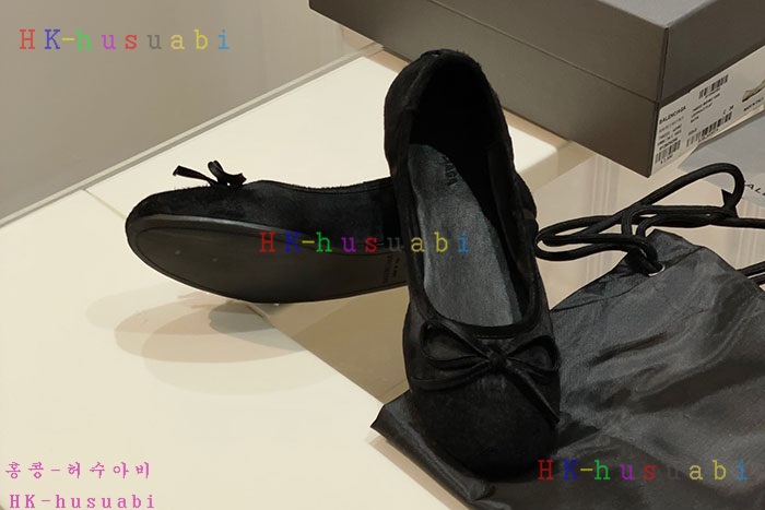NEW 발렌시아가 신발 신상 B 958247