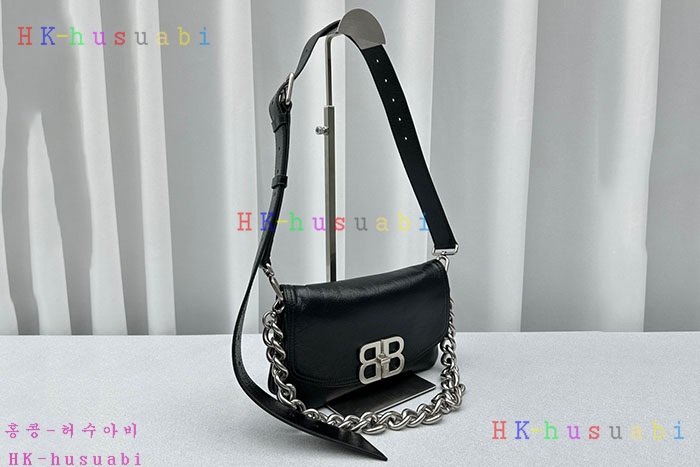 ★미러급★발렌시아가 BB SOFT 플랩 백 7485982-2