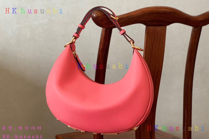 ★미러급★펜디 펜디그라피 스몰 8BR798-14