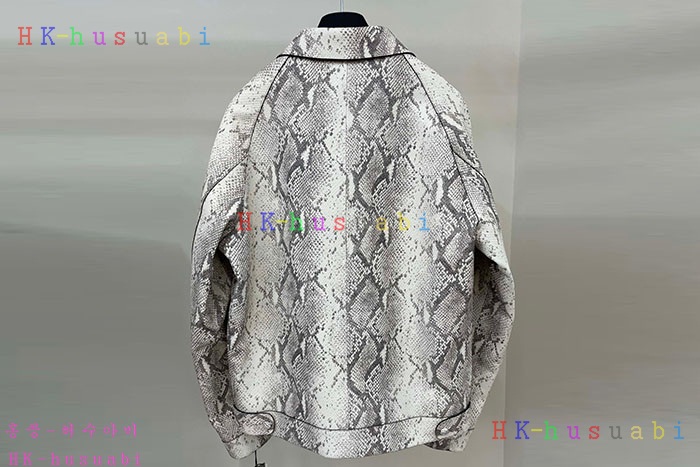 NEW 디올 리얼가죽자켓 신상 DR 582201