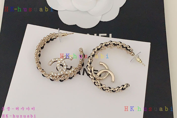NEW 샤넬 귀걸이 신상 C 595539