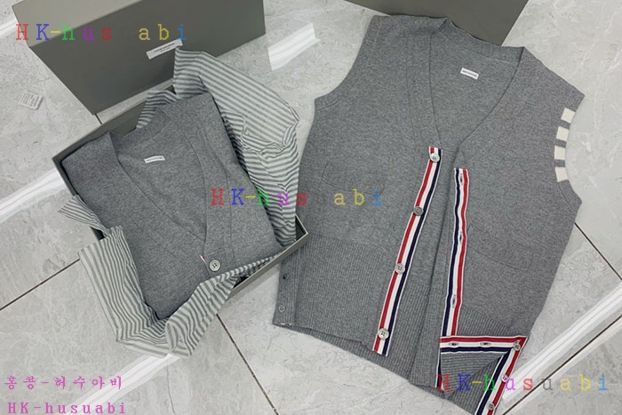 NEW 톰브라운 니트조끼 신상 TB  6828308