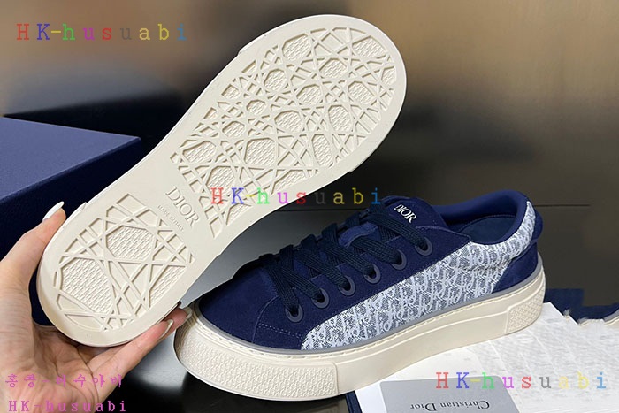 NEW 디올 신발 신상 DR 75526