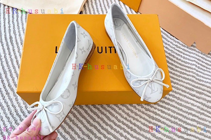 NEW 루이비통 신발 신상 M 282515