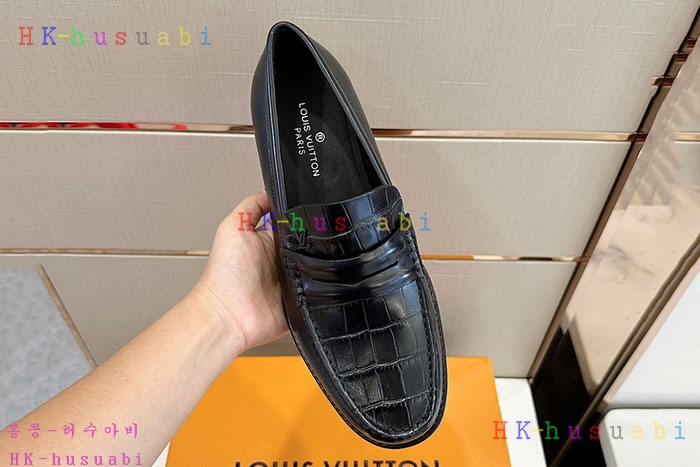 NEW 루이비통 신발 신상 M 286600
