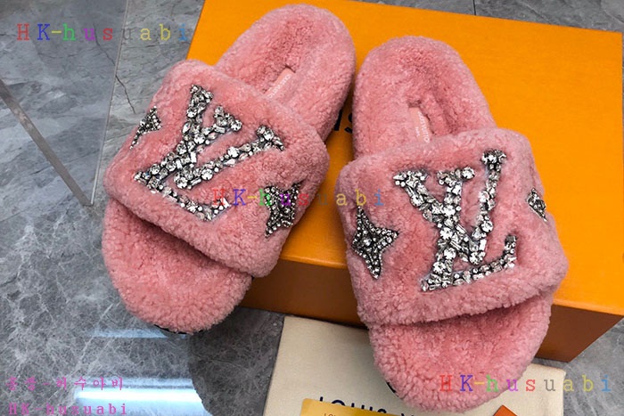 NEW 루이비통 신발 신상 M 2924113