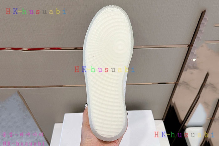 NEW 몽클레어 신발 신상 M 282504