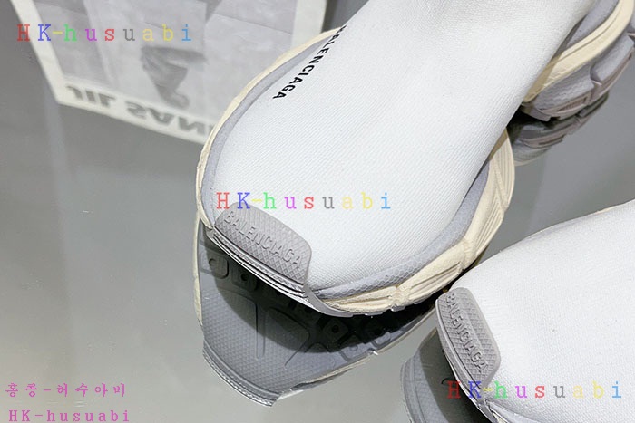 NEW 발렌시아가 신발 신상 B 235804
