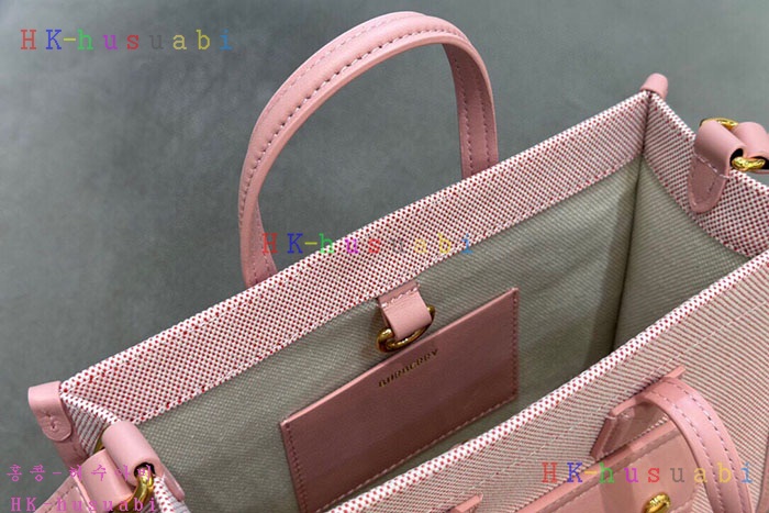 ★미러급★버버리 미니 프레야 토트 80633081