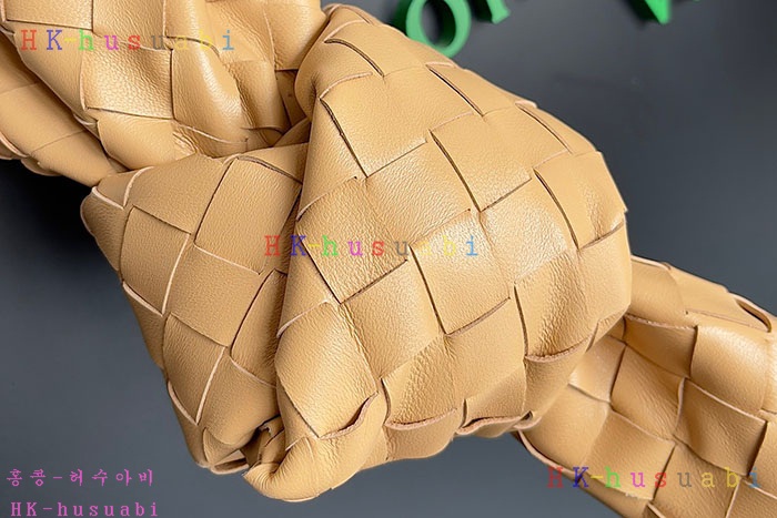 ★미러급★보테가베네타 맥시 조디백 618468-4