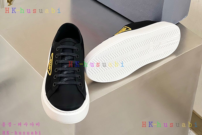 NEW 프라다 신발 신상 P 8250105