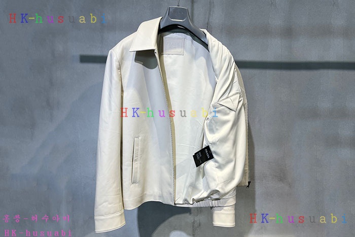 NEW 프라다 자켓 신상 P 877141