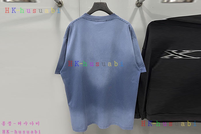 NEW 발렌시아가 반팔티 신상 B 685526