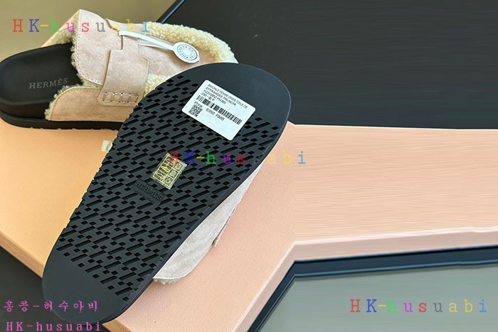 NEW 에르메스 신발 신상 H 558209