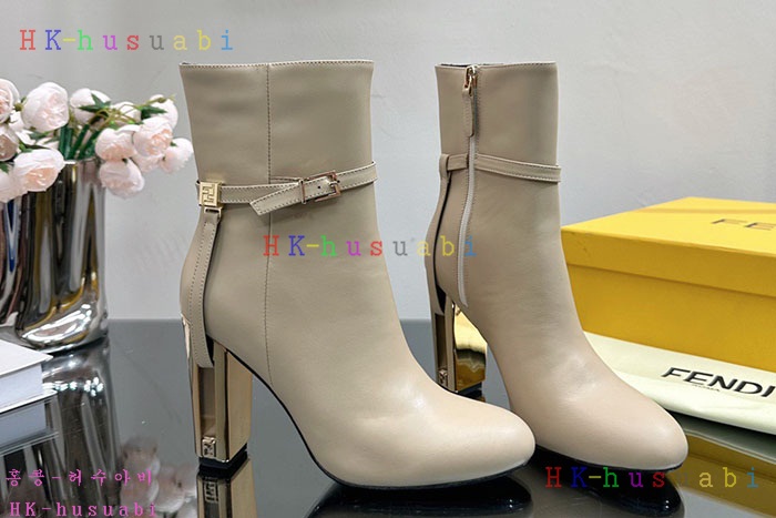NEW 펜디 부츠 신상 FD 985305