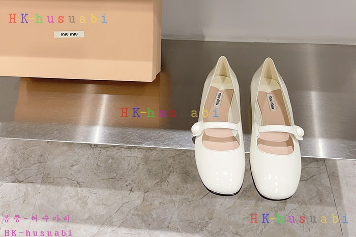 NEW 미우미우 신발 신상 M 668234