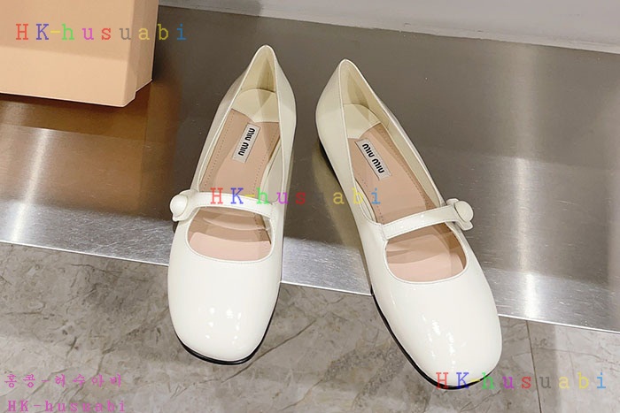 NEW 미우미우 신발 신상 M 668234