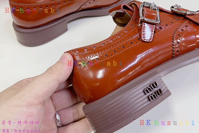 NEW 미우미우 신발 신상 M 66902