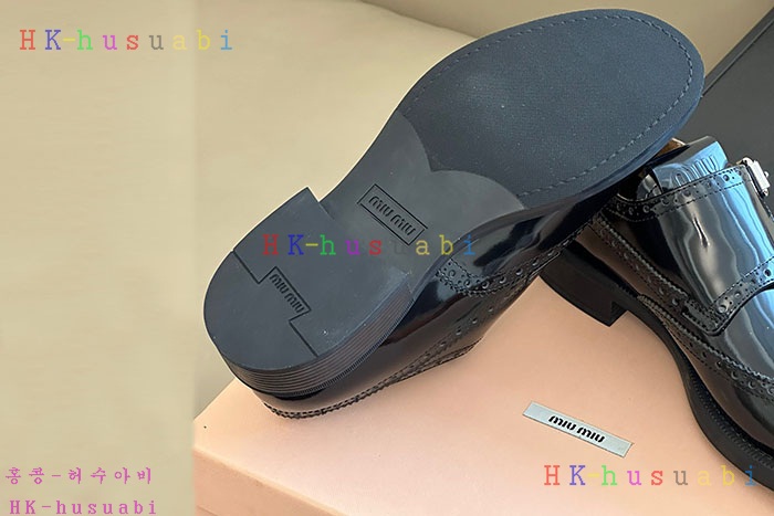 NEW 미우미우 신발 신상 M 66906
