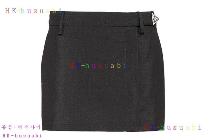 NEW 프라다 치마 신상 P 6828003